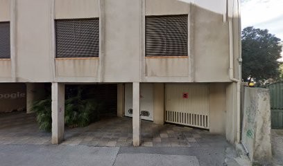 Campion Eric, Dentiste à Toulon