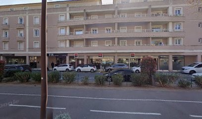 Cabinet Dentaire Hermes Tassigny, Dentiste à Fréjus