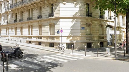 Dr César Emmanuel, Dentiste à Paris 17