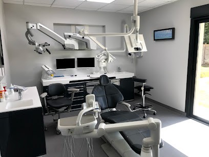 Dupuis Dominique, Dentiste à Marly