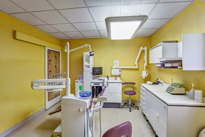 Dr Bordes et Dr Lantigner, Chirurgiens-dentistes, Dentiste à Coulommiers