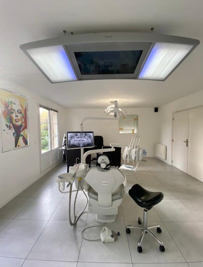 Dr Laura Haddad - Dentiste Parmain, Dentiste à Parmain