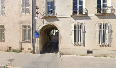 Toledano Armand, Dentiste à Dijon