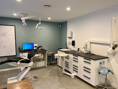 Docteur Luc Guiglion, Dentiste au Pradet