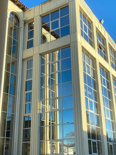 Cabinet dentaire du Forum Medica à Lattes des Drs Horiot, Jourdan, Gomis, Villet, Combes, Roca, Bonnefoy et Calmes, Dentiste à Lattes