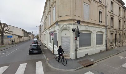Vallot Véronique, Dentiste à Reims