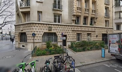 Girin Jean-Pierre, Dentiste à Paris 07