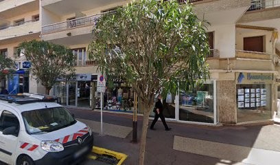 Terzieff Roger, Dentiste à Antibes