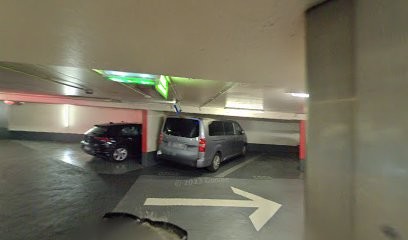 Dr Constance CAI, Dentiste à Paris 17