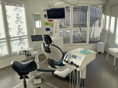 Madoun Hayette, Dentiste à Marseille 08