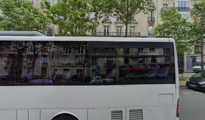 Chirurgien dentiste Thierry Uzan, Dentiste à Paris 07