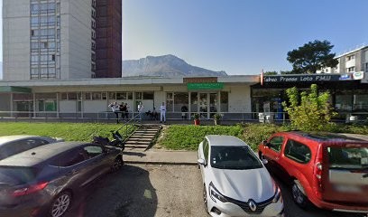 Dental clinic and mutual orthodontics, Dentiste à Échirolles