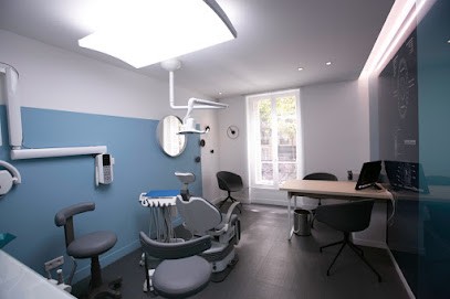 Dr Pierre Hayat, Dentiste à Paris 17