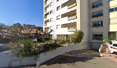 Elsa Devise, Dentiste à Perpignan