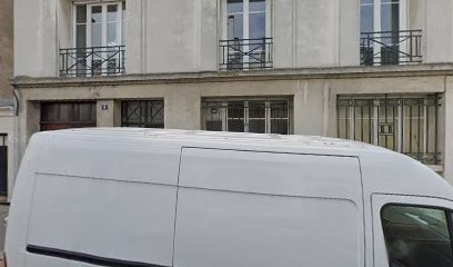 Favron Estelle, Dentiste à Tours