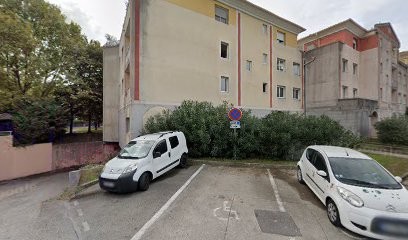 Arnaud Colin, Dentiste à Saint-André-de-la-Roche