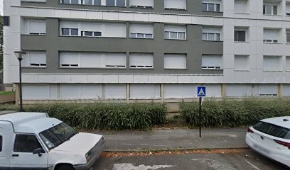 Dao Justine, Dentiste à Massy