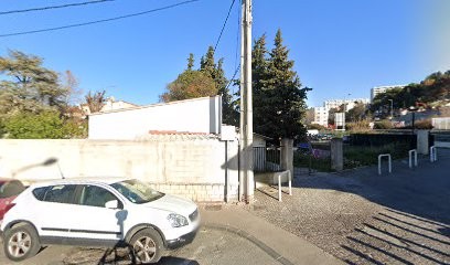 Andreu Dominique, Dentiste à Marseille 13