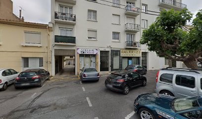 Mossan Jacques, Dentiste à Perpignan