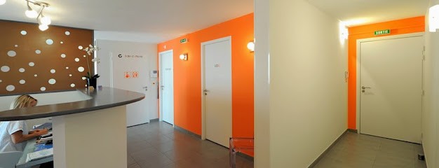 Dr. Alami Adil - Dentist, Dentiste à Cabestany