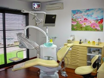 Dr Valerie LABAT, Dentiste à Lescar