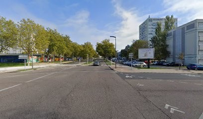 SCM DES DOCTEURS BAUER MERSCH, Dentiste à Metz