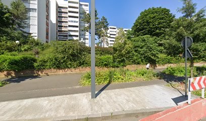 Sok Alain, Dentiste à Vitry-sur-Seine