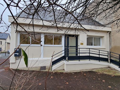 Payelle Dominique, Dentiste aux Ponts-de-Cé