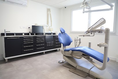 Cabinet Dentaire de la Place - Montreuil - Soins Dentaires - Implantologie - Esthétique - Orthodontie, Dentiste à Montreuil