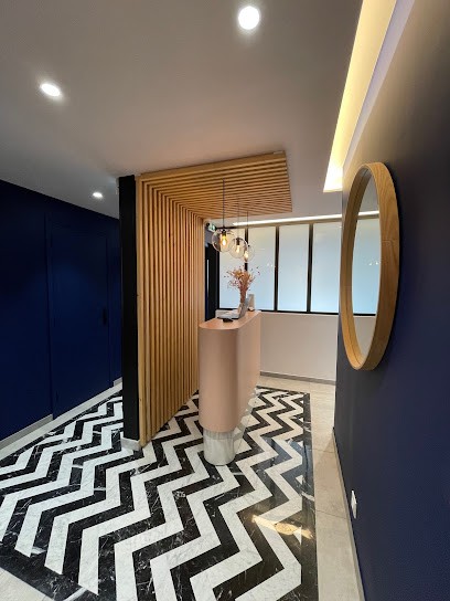 Dr. Baciu Andrei, Dentiste à Grasse