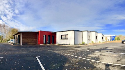 DENTISTE - Dr LAUGA, Dentiste à Hennebont