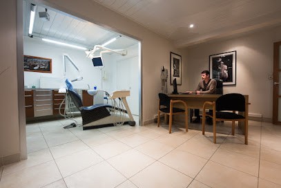 Carlin Philippe, Dentiste à Nice