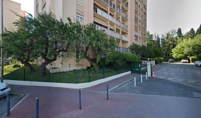 Rouzaud Christian, Dentiste à Montpellier