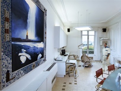 Dr Teddy Levi, Dentiste à Sarcelles