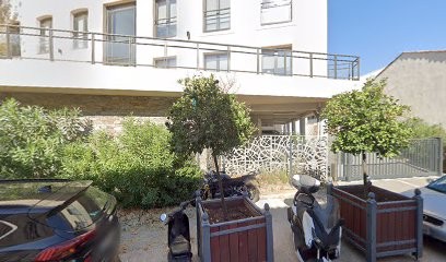 Murielle DAUZET, Dentiste à Cogolin