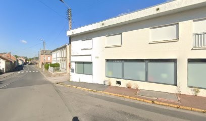 Couvreur Thibaut Luc, Dentiste à Ferrière-la-Grande