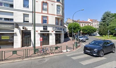 Docteur Caroline Marciano, Dentiste au Raincy