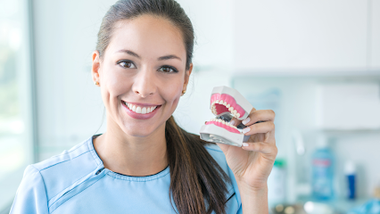 Centre Dentaire Et Medical Akalya® I Implant Dentaire I Urgence Dentaire I Médecin Généraliste I Doctolib I Dentiste Dentiste à Tremblay-en-France