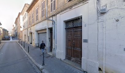VEYRIER Michel, Dentiste à Aix-en-Provence
