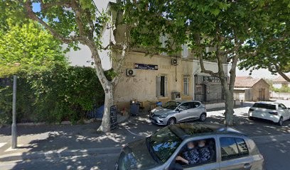 Oberti Michel, Dentiste à Gignac-la-Nerthe