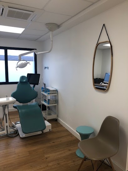 Dentist Office - Dr. Baraer Catherine, Dentiste à Quimper