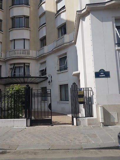 Chekroun Bernard-Michel, Dentiste à Paris 07