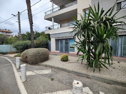 Docteur Teodora Pop, Dentiste à Antibes