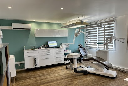 Dr Pauline Hudry, Dentiste à Marseille 09