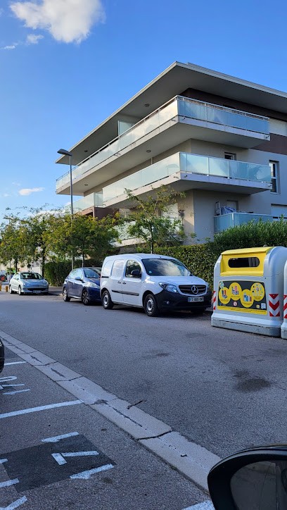 Heuze P & Bear Dentistes, Dentiste à Perpignan