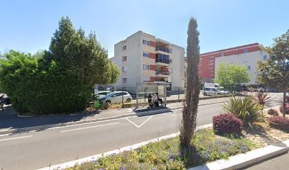 13 boulevard Jean Marie l'Huillier à Istres, Dentiste à Istres