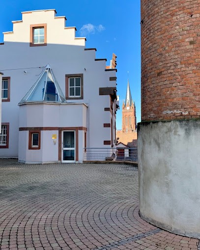 Docteur Loan ILTIS, Dentiste à Val de Moder