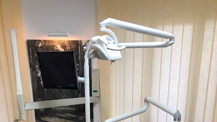 Dr Ramona PARAIAN, Dentiste à Nice