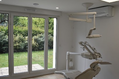 Cabinet dentaire Oussama Kaabar, Dentiste à Antony