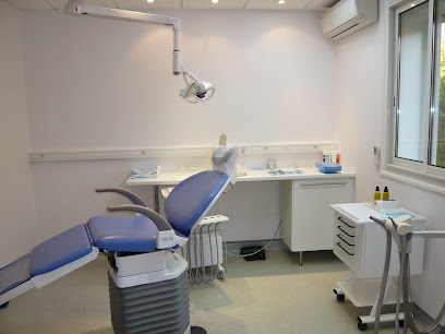 Dentiste - Docteur Nguyen Henri Dentiste à Vaison-la-Romaine